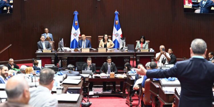Diputados aprueban reforma penal; pasa al Senado