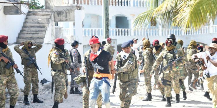 Disturbios por marcha en Friusa dejan represión policial y tensión