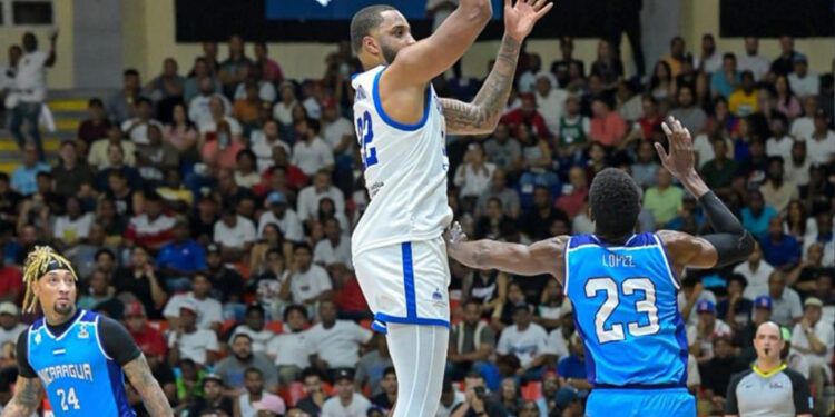 Dominicana vence a Nicaragua y espera resultado clave