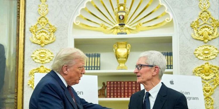 Donald Trump impondrá arancel del 100 % a chips importados