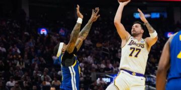 Doncic lidera triunfo de Lakers ante Warriors