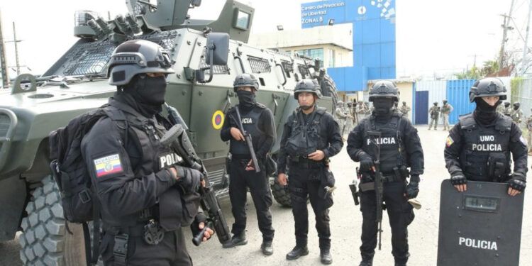 Ecuador intensifica su lucha contra el crimen organizado