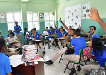 Educación llama a respetar calendario escolar pese a cierre anticipado en algunas escuelas