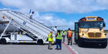 EE UU deporta a 63 dominicanos tras cumplir condenas