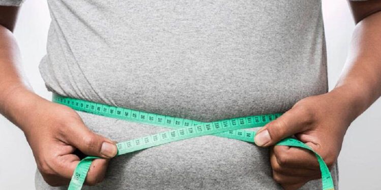 EE. UU. niega residencia a extranjeros con obesidad