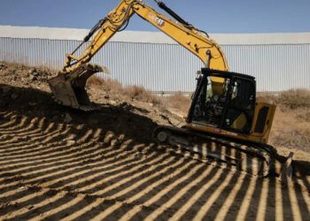 EE.UU. retoma construcción del muro fronterizo en Tijuana por orden de Trump