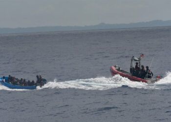 EEUU intercepta yola en Canal de la Mona con 66 migrantes de RD, Haití y Rumanía