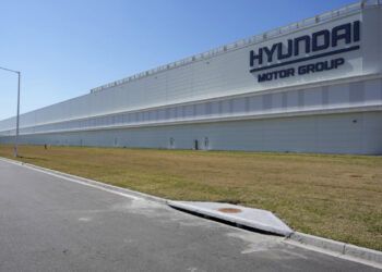 EEUU liberará a surcoreanos detenidos en redada en fábrica de Hyundai