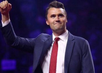 EEUU revoca visas a seis personas por burlarse de la muerte de Charlie Kirk