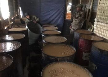 Ejército desmantela laboratorio clandestino de alcohol en Navarrete