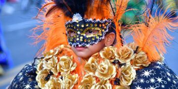 El Carnaval de Santo Domingo deslumbra con sus comparsas