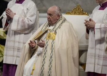 El Papa Francisco pide rezar por la paz en Ucrania