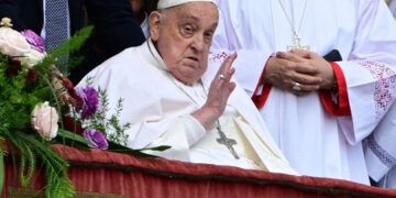 El papa invita a buscar a Cristo en lo cotidiano y no en el sepulcro