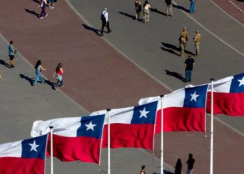 Elecciones presidenciales de Chile cierran con alto voto