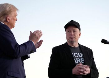 Elon Musk critica plan fiscal de Trump por aumentar el déficit