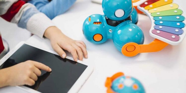 Emiratos enseñará inteligencia artificial desde preescolar