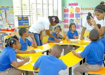 En abril inicia evaluación nacional para todos los docentes