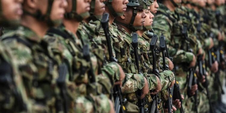 Enfrentamiento en Arauca, Colombia, deja dos militares muertos
