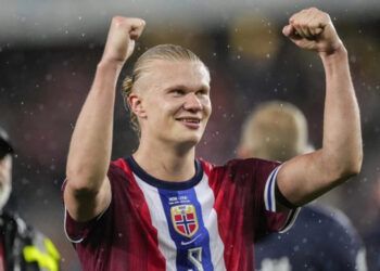 Erling Haaland lidera goleada de Noruega 3-0 ante Italia