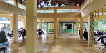 Escuelas en Hato Mayor sin profesores y con planteles deteriorados