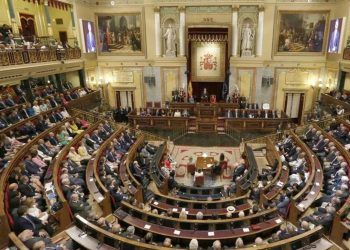 España aprueba amnistía para secesionistas catalanes