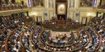España aprueba amnistía para secesionistas catalanes