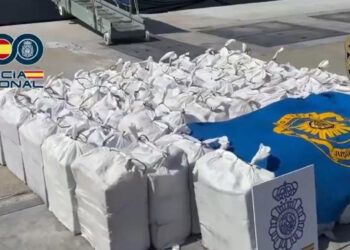España incauta 1,680 kilos de cocaína ligados a red del Caribe
