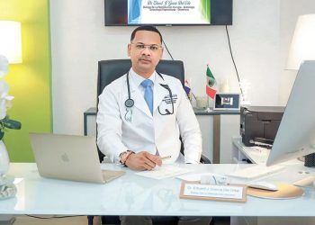 Especialista en fertilidad logra 500 embarazos asistidos