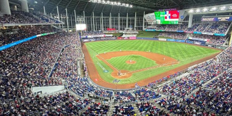 Estrellas Orientales viajan a Miami para serie Choque de Gigantes