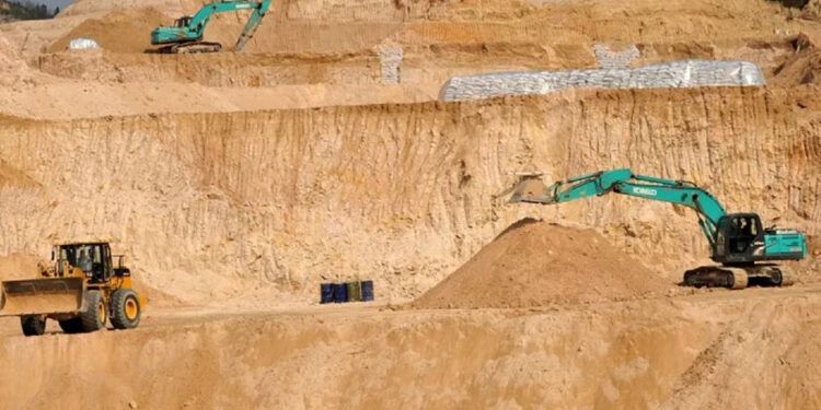 Europa presenta plan para reducir su dependencia de las tierras raras chinas