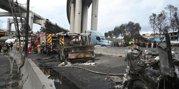 Explosión de camión de gas en Iztapalapa deja 57 heridos en Ciudad de México