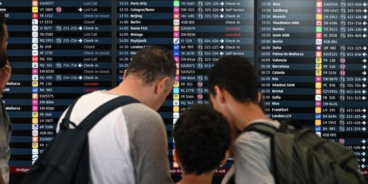 Fallo informático a gran escala afecta compañías globalmente