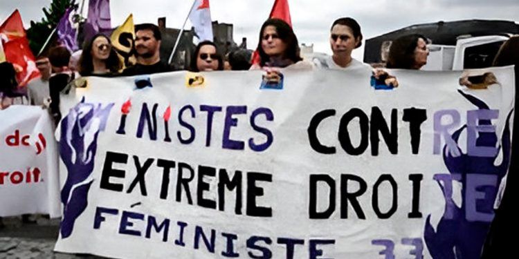 Feministas protestan en Francia contra el ascenso de la extrema derecha