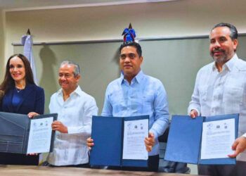 FIFA aprueba implementación del programa Football for Schools en RD