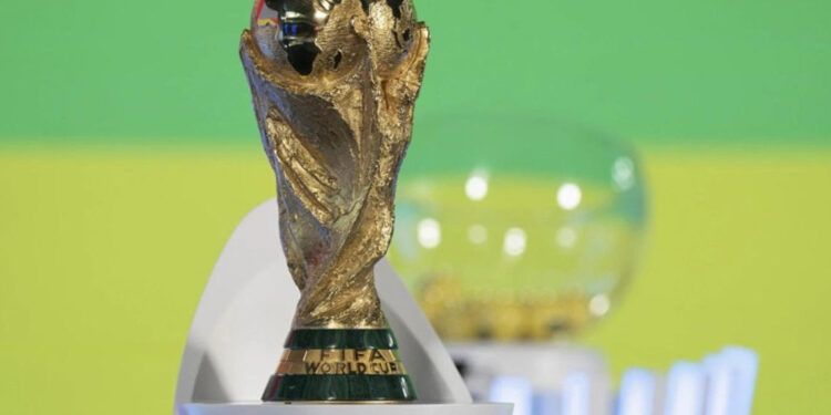 FIFA mantiene incertidumbre sobre Mundial 2026 a un año del inicio