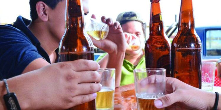 Flexibilizan horarios para venta de alcohol desde el 10 de diciembre