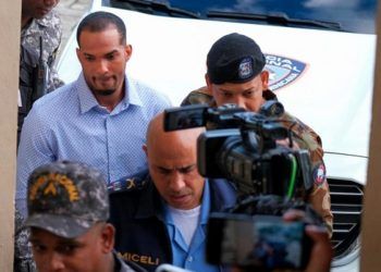 Foto del pelotero de Grandes Ligas Wander Franco en el Palacio de Justicia de Puerto Plata