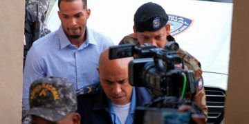 Foto del pelotero de Grandes Ligas Wander Franco en el Palacio de Justicia de Puerto Plata