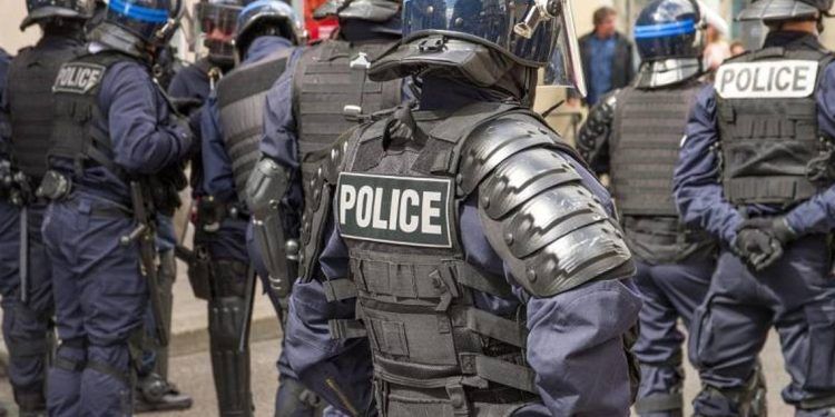 Francia desplegará 30,000 policías durante la jornada electoral del domingo