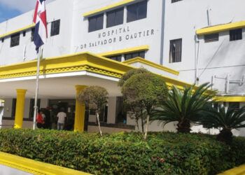 Gautier realiza primera trombólisis intravenosa en paciente con ACV en hospital público