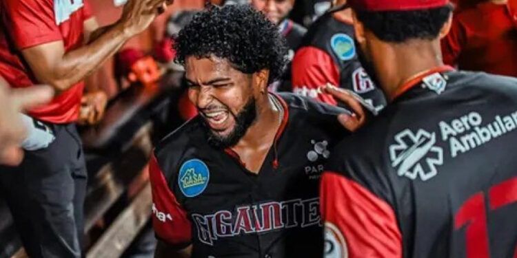 Gigantes vencen al Licey y aseguran el tercer lugar