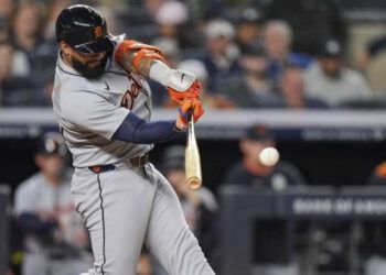Gleyber Torres brilla y Tigres aplastan 11-1 a Yankees en Detroit