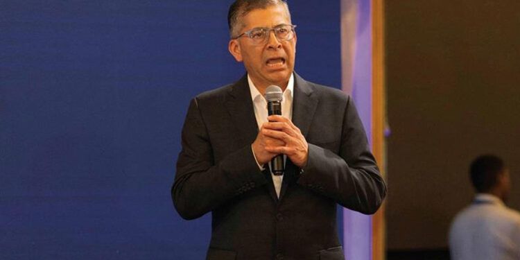 Gobierno graduará este año 6,500 policías bajo nuevo pénsum académico