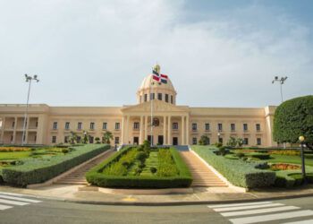 Gobierno intentó eliminar exenciones en reforma fiscal