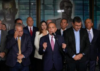González desacata citación de la fiscalía venezolana