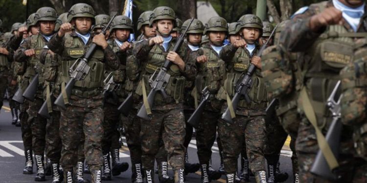 Guatemala comprará armas tras levantamiento de embargo
