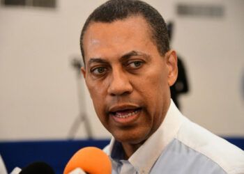 Guido Gómez Mazara pide frenar aspiraciones presidenciales a destiempo
