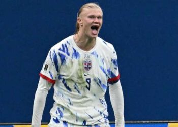 Haaland guía a Noruega al Mundial con doblete decisivo