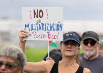 Hegseth y Caine visitan Puerto Rico en medio de tensiones y despliegue militar en el Caribe