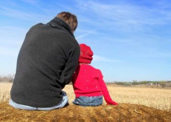 Hijos de personas con esquizofrenia o bipolaridad enfrentan mayor riesgo de trastornos mentales